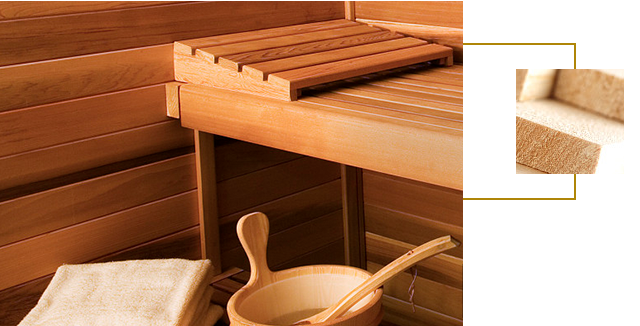 大连防腐木厂家建议消费者从木材材质和防腐剂两大方面辨别防腐木质量